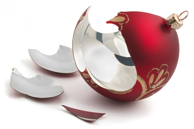 broken ornament-620x412